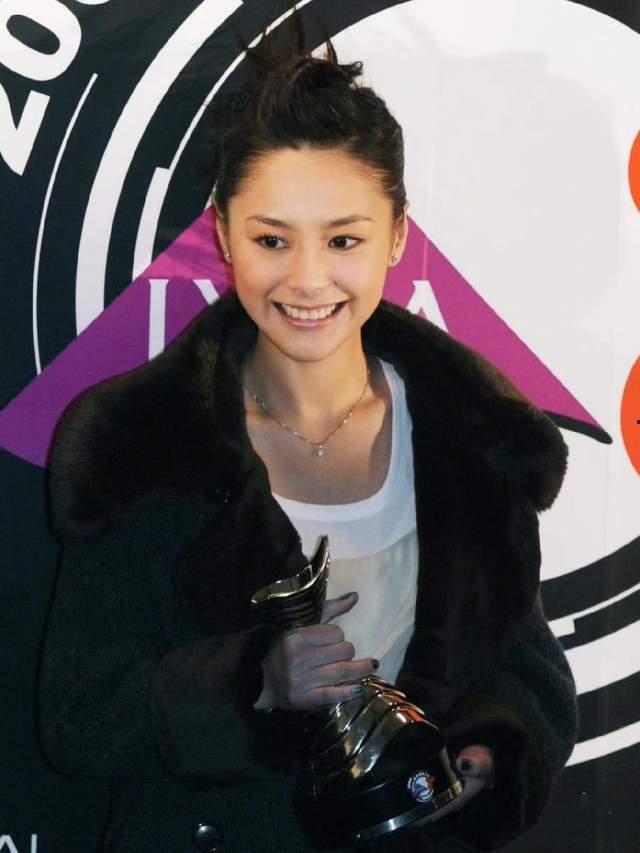 明星的妈头,揭秘明星背后的温馨故事