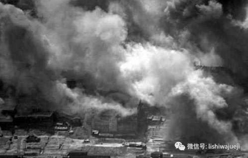 日本仰天,神秘自然与古老传说交织之地